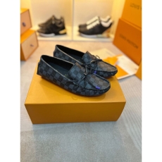 Louis Vuitton Low Shoes